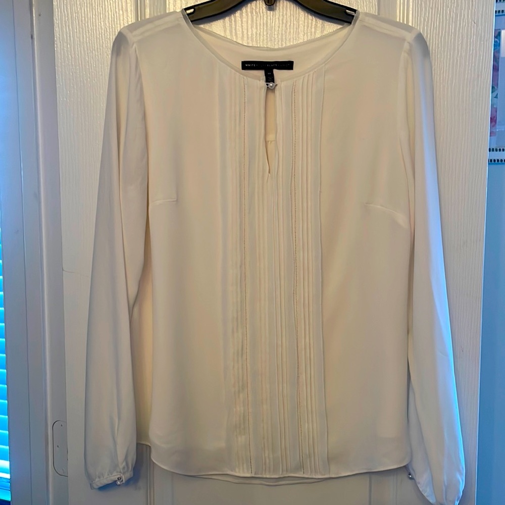 White House black market cream colored top